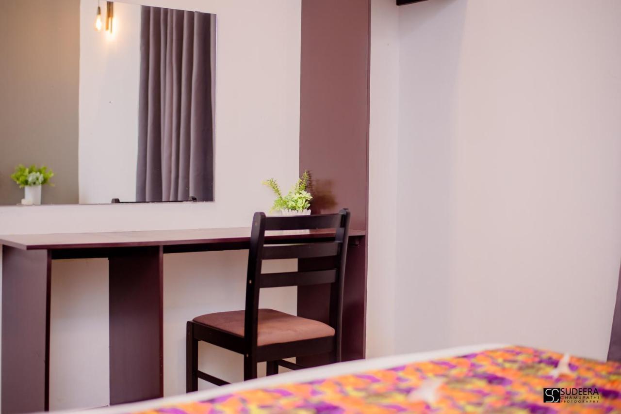 Blooming Polhena Bed & Breakfast Matara Luaran gambar